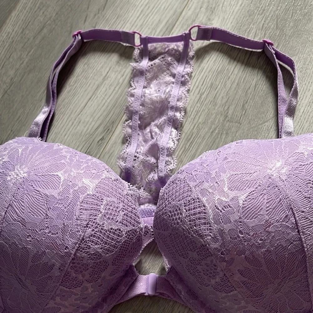 Victoria secret from closure push up bra 34 D new with tags - Picture 2 of 5